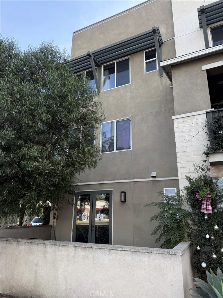 El Monte Condo: 11080 Garvey Avenue
