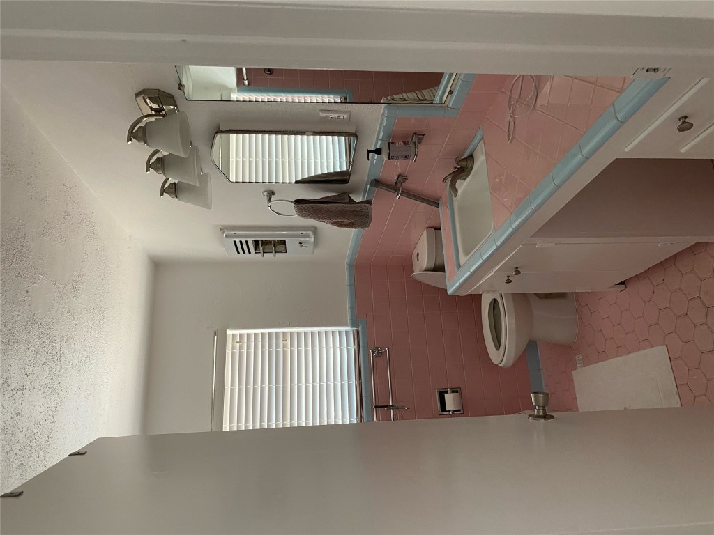 Austin Condo: 1711 Brentwood Street