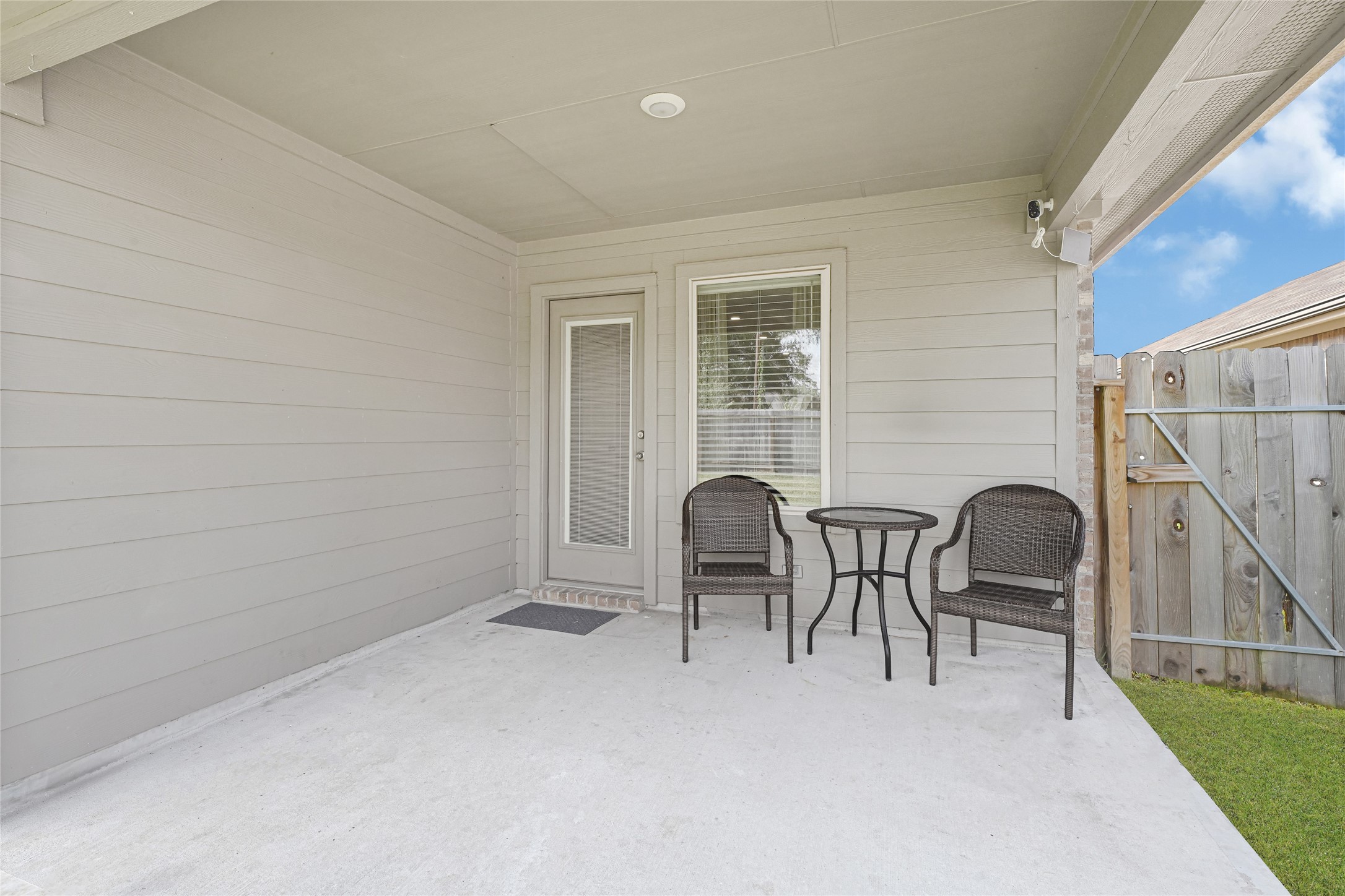 Spring Condo: 22438 Forest Gorge Lane