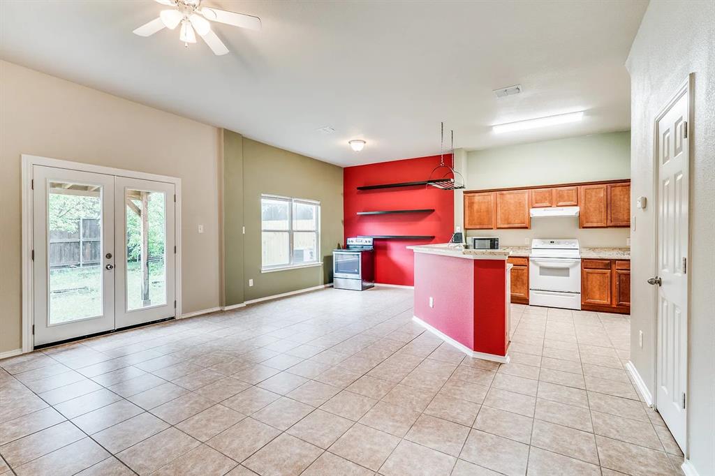 Dallas Condo: 17422 Energy Lane