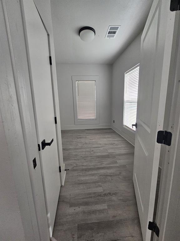 Taylor Condo: 608 East Pecan Street