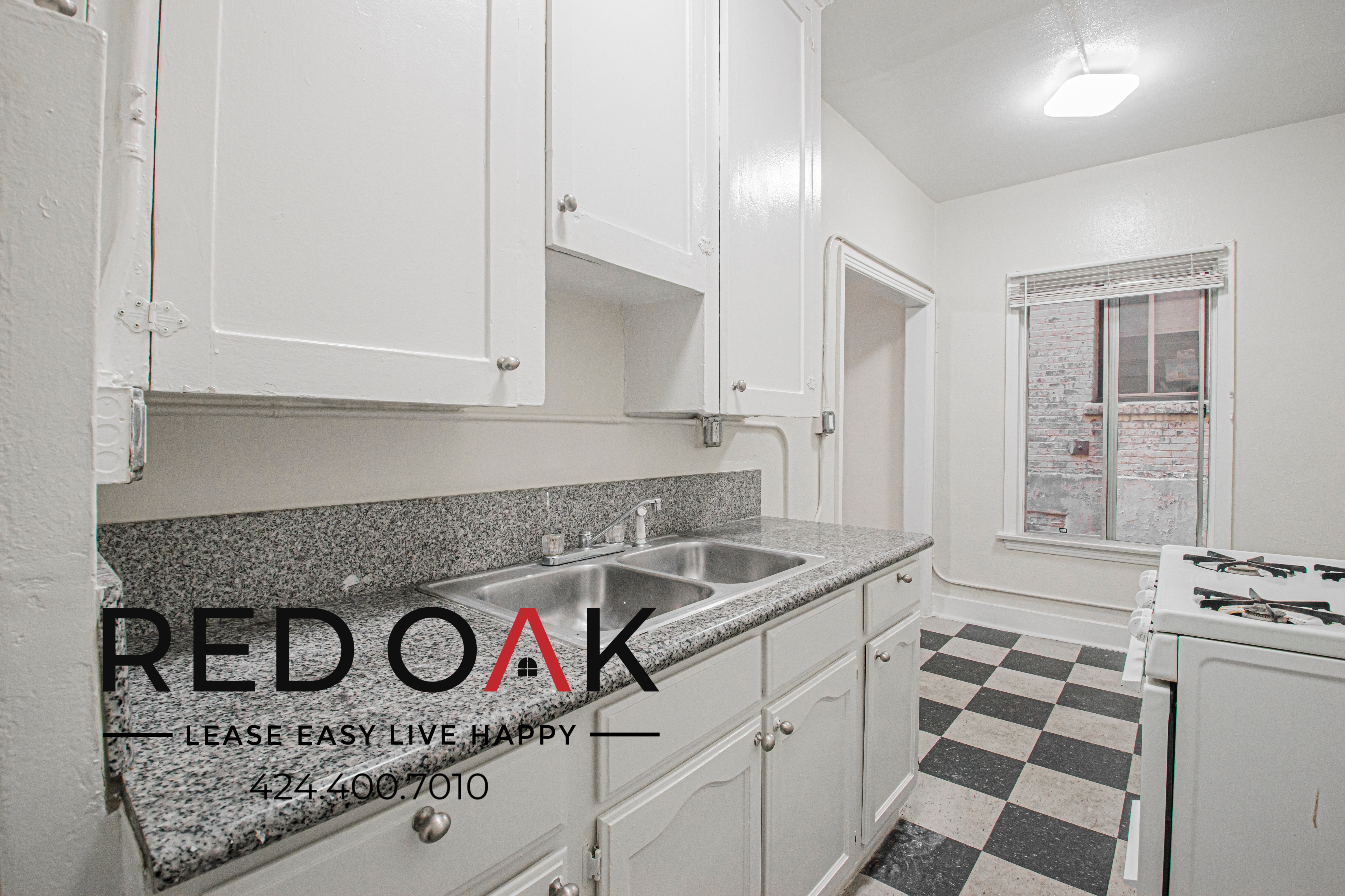 Los Angeles Condo: 425–427 S. Grand View St