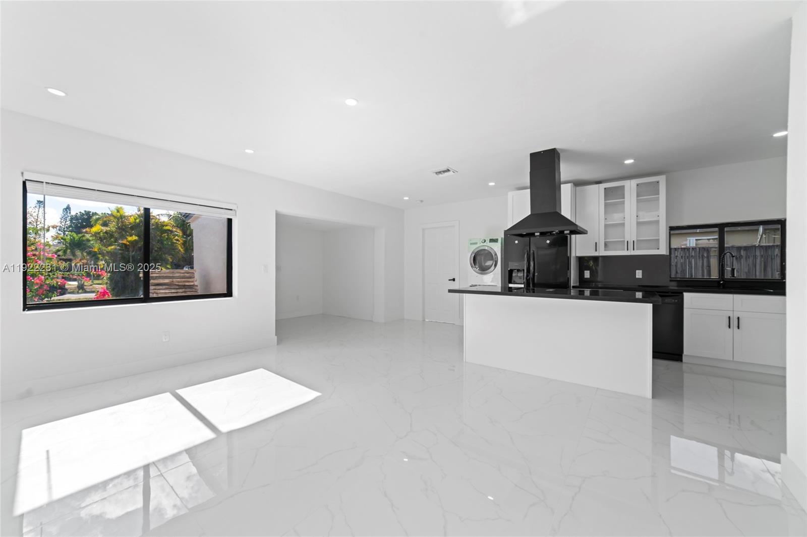 North Miami Beach Condo: 1671 Northeast 174th Street