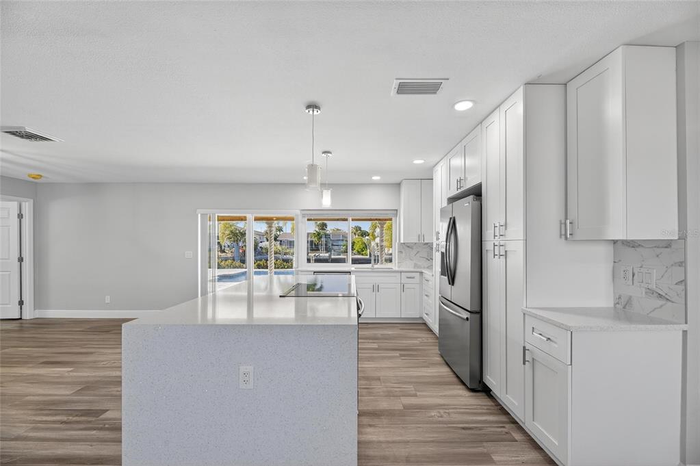 Apollo Beach Condo: 1014 Silver Palm Way