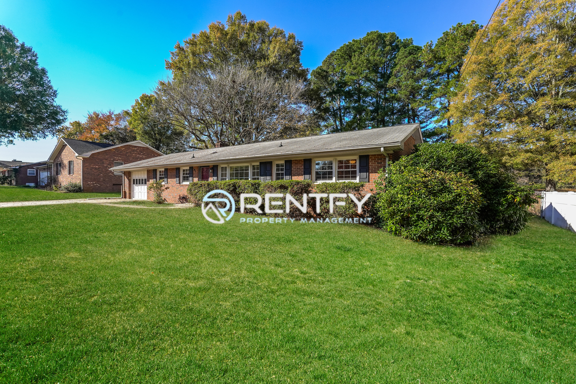 Winston-Salem House: 260 Stewart Rd SE