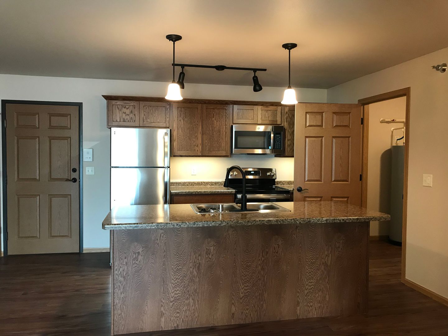 Tomah Apartment: 505 Larkin St