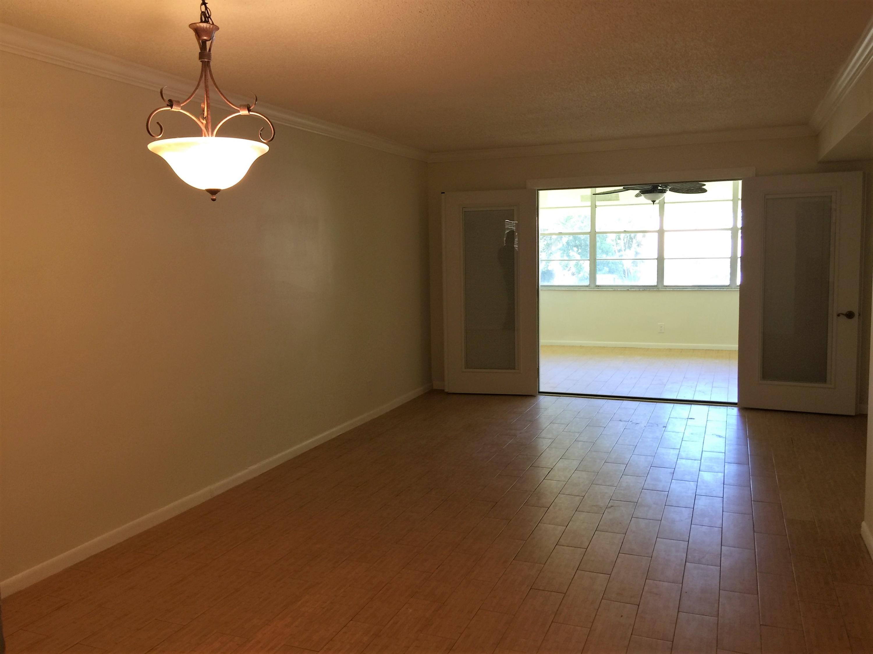 Delray Beach Condo: 2805 Southwest 22nd Avenue