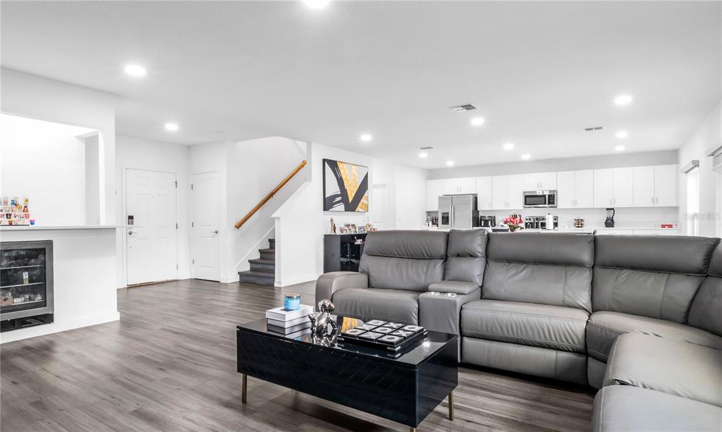 Davenport Condo: 5148 Tuscany Lane