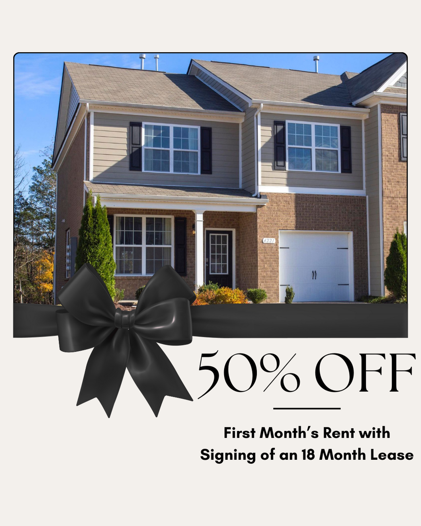 Smyrna House: 4221 Grapevine Loop