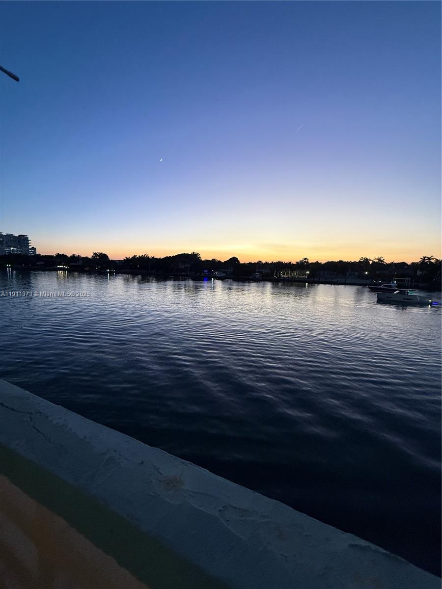 Miami Beach Condo: 6484 Indian Creek Drive