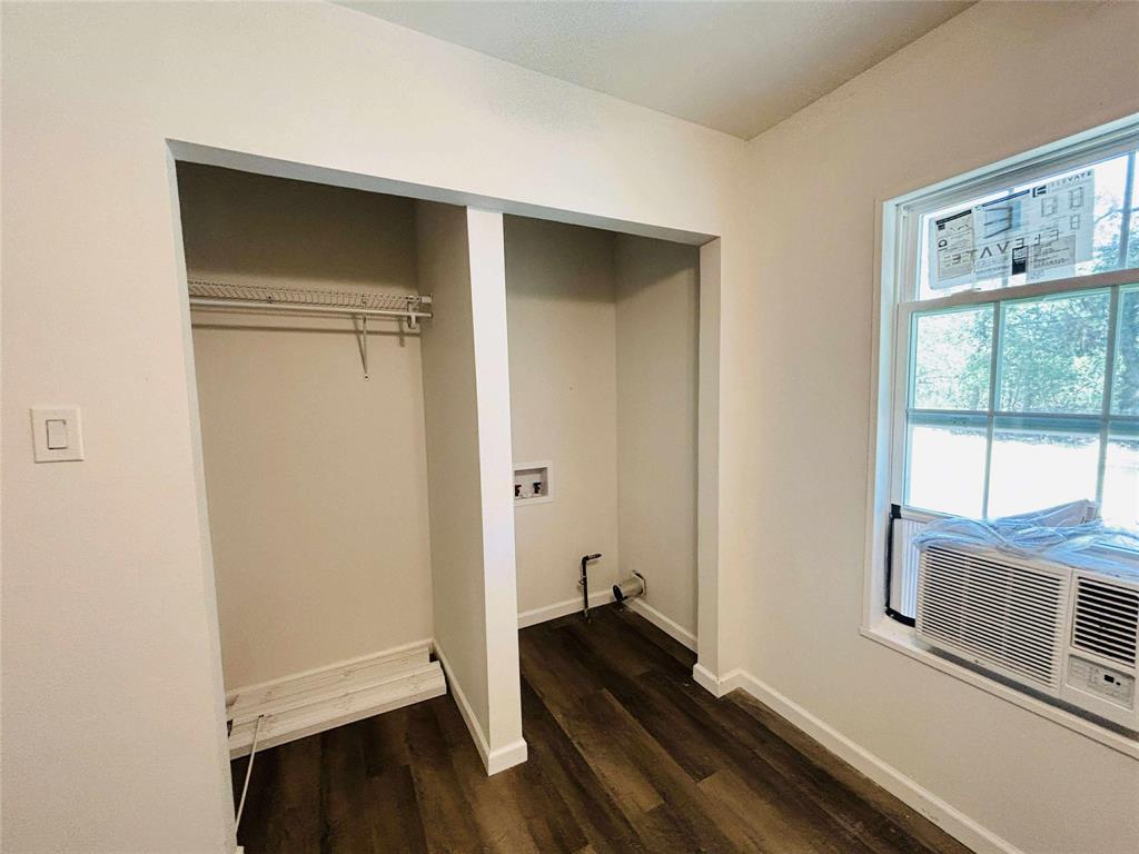 Sansom Park Condo: 2762 Beverly Hills Drive