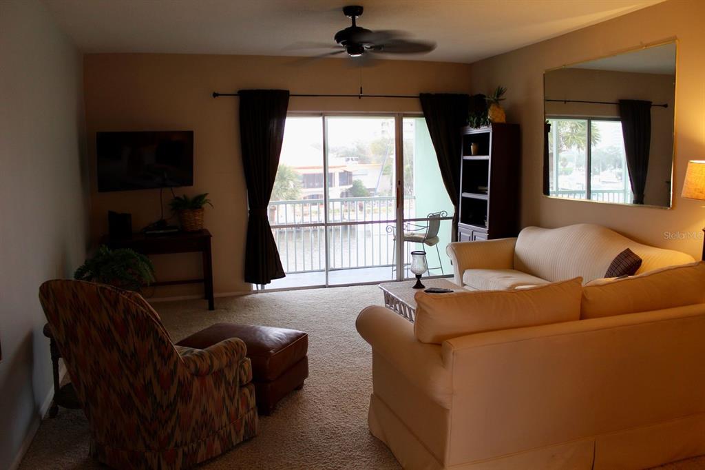 Daytona Beach Condo: 715 South Beach Street