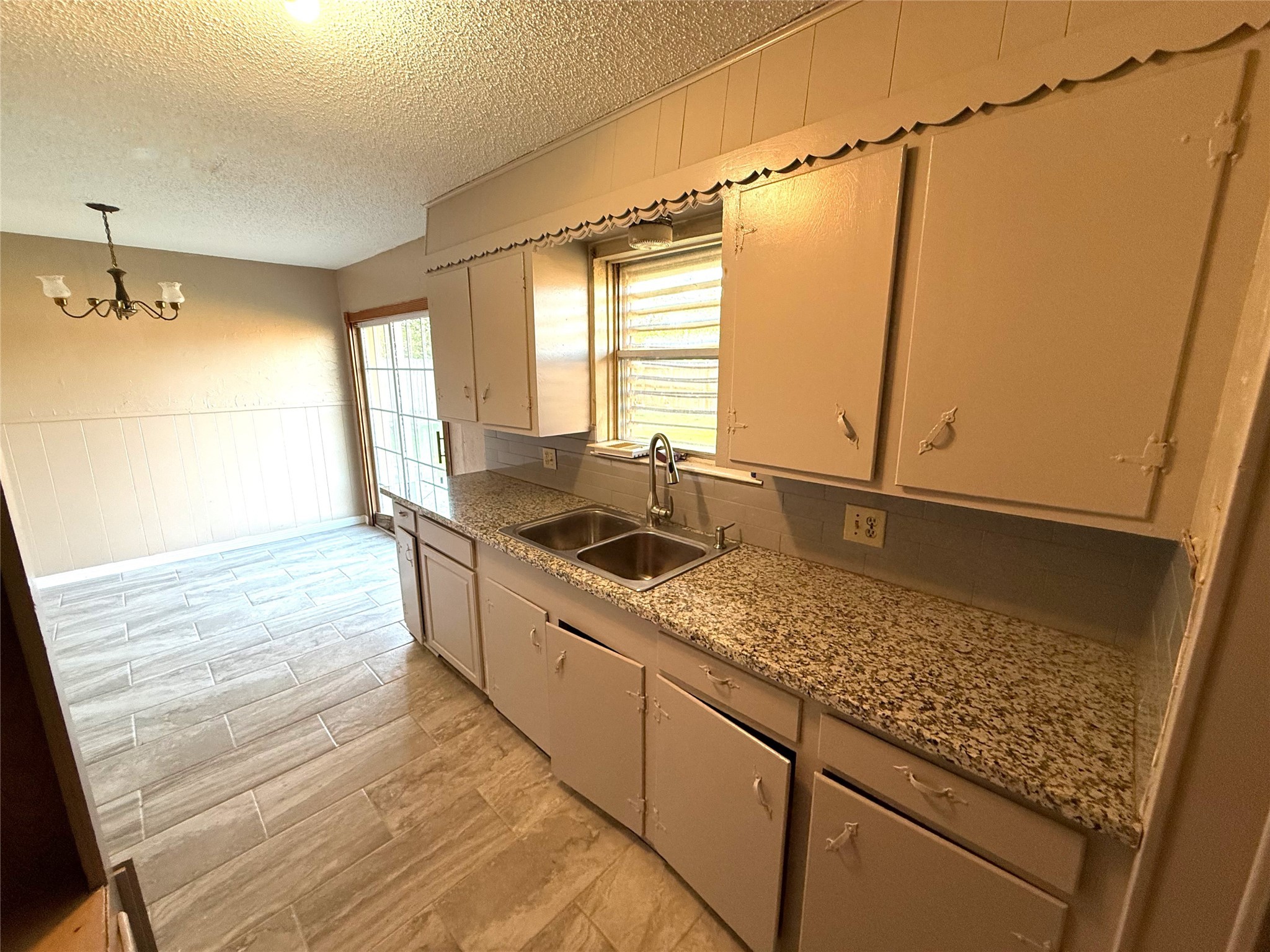 Texas City Condo: 2320 14th Avenue North