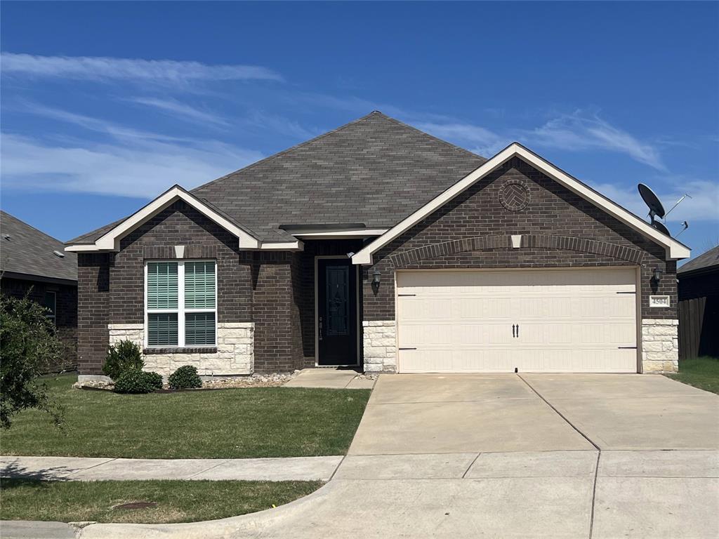 Denton Condo: 4504 Merchant Trail