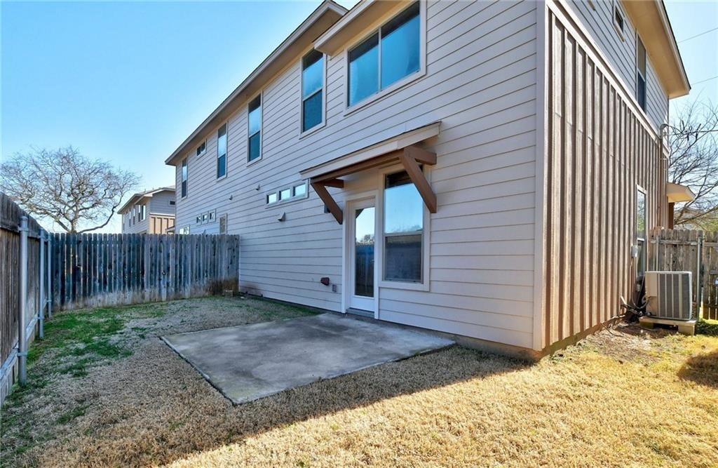 Dripping Springs Condo: 430 Old Fitzhugh Road