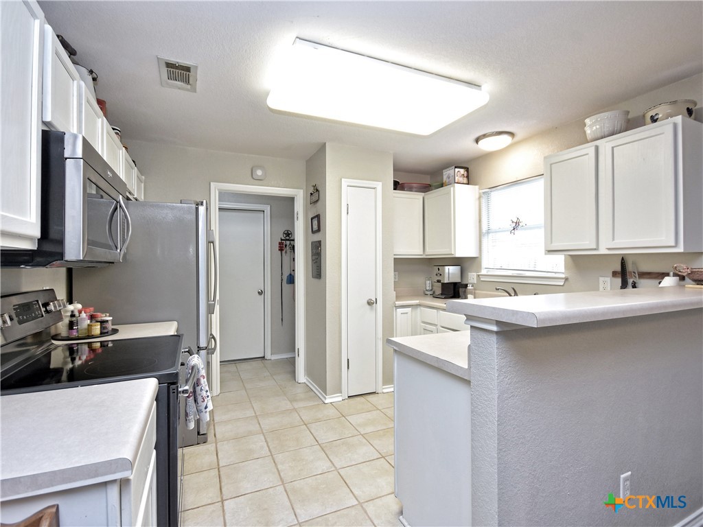 Temple Condo: 4602 Waterbury Drive