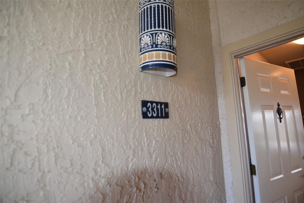 Lago Vista Condo: 3404 American Drive