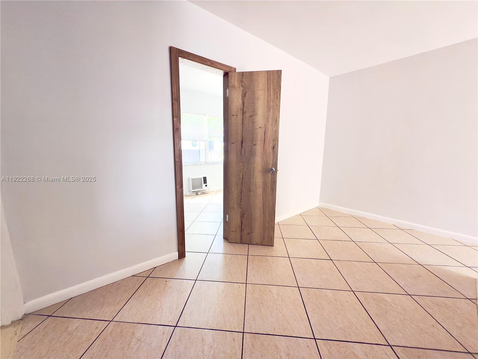 Miami Condo: 1523 Northeast 110th Terrace