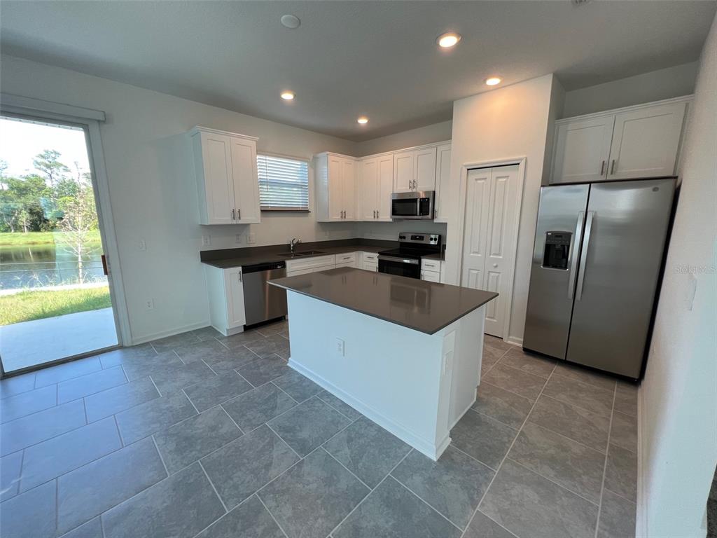 Kissimmee Condo: 7489 Stone Crk Trail