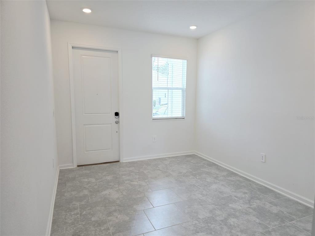 Kissimmee Condo: 7649 Stone Crk Trail