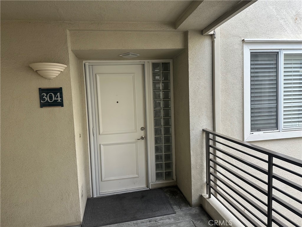 Irvine Condo: 2243 Martin
