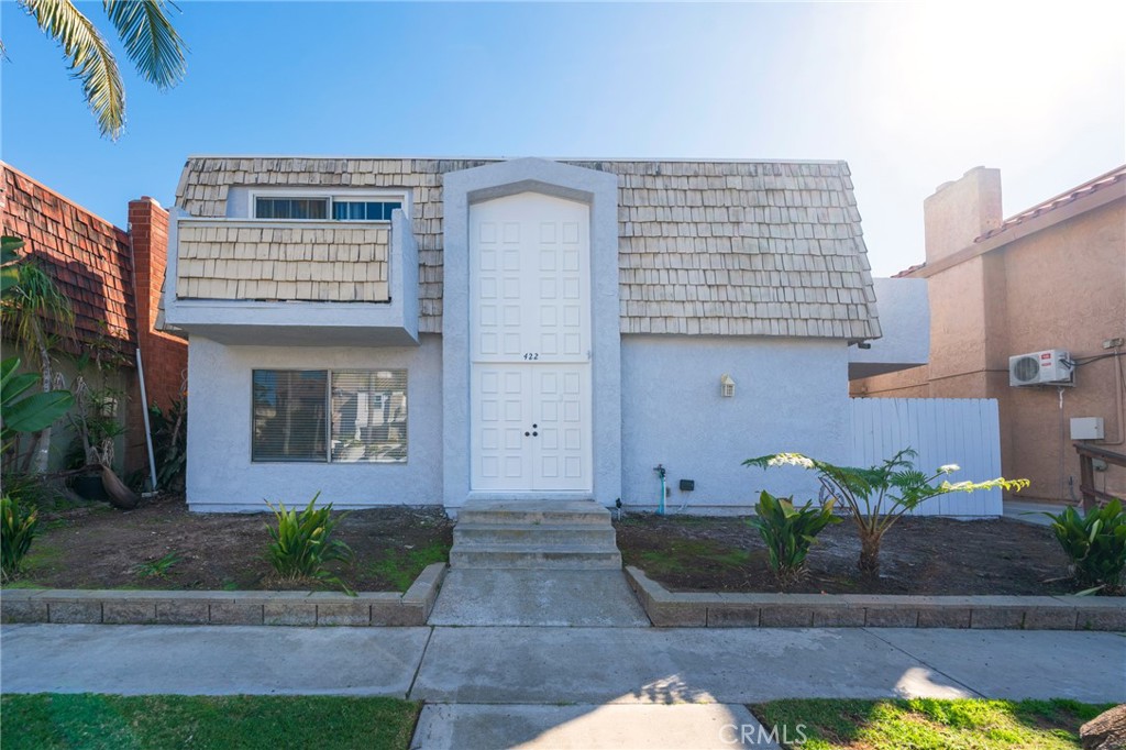 Huntington Beach Condo: 422 22nd Street