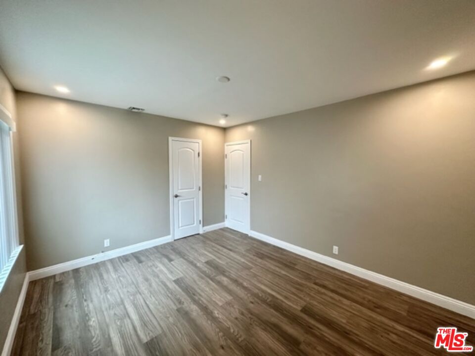 Van Nuys Condo: 6654 Aldea Avenue