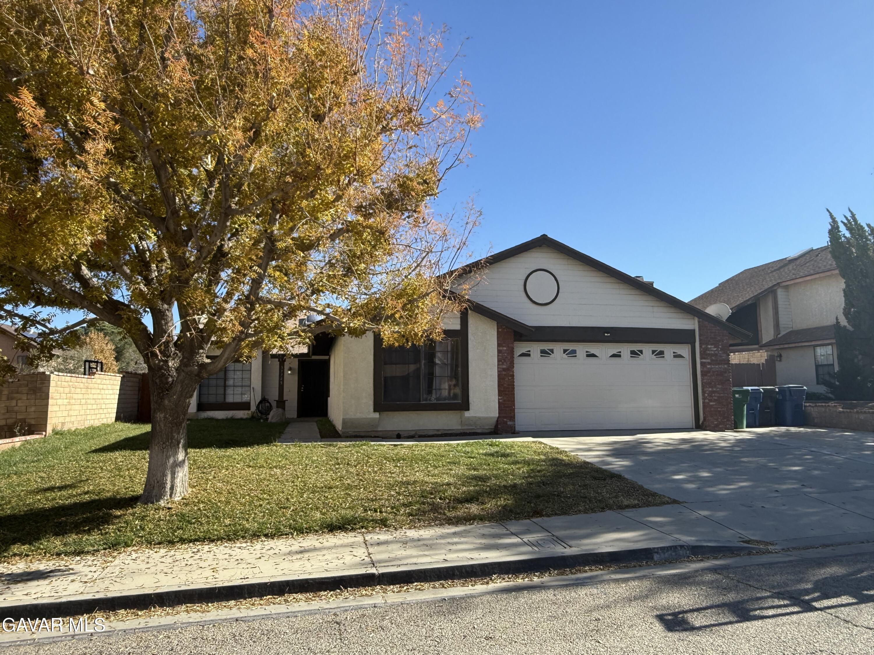 Palmdale Condo: 37748 Mountainside Drive