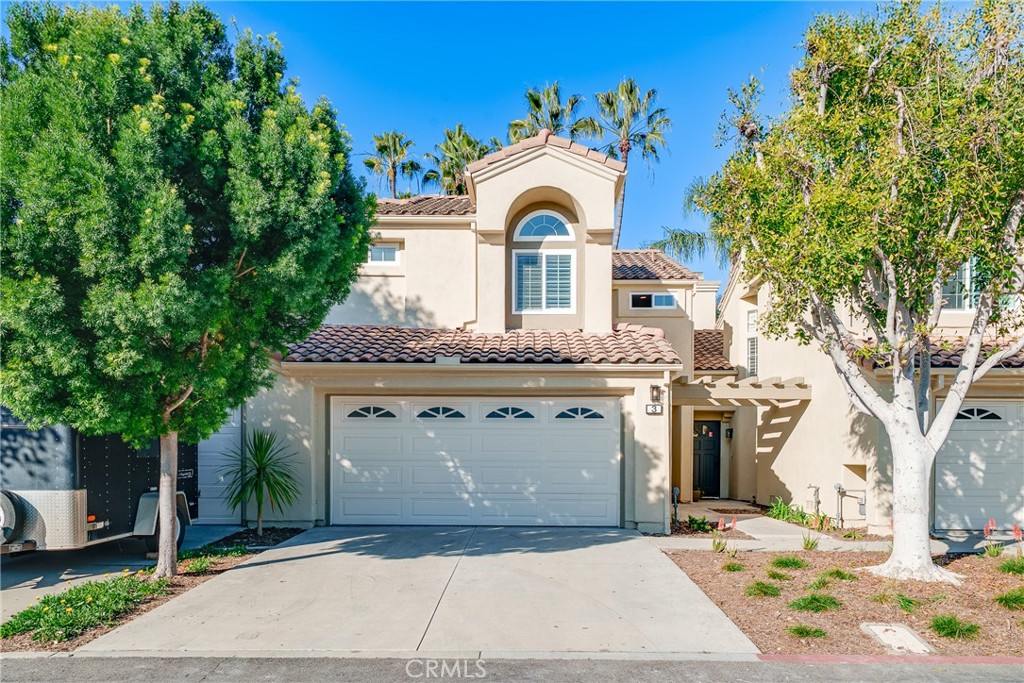 Irvine Condo: 3 Almador