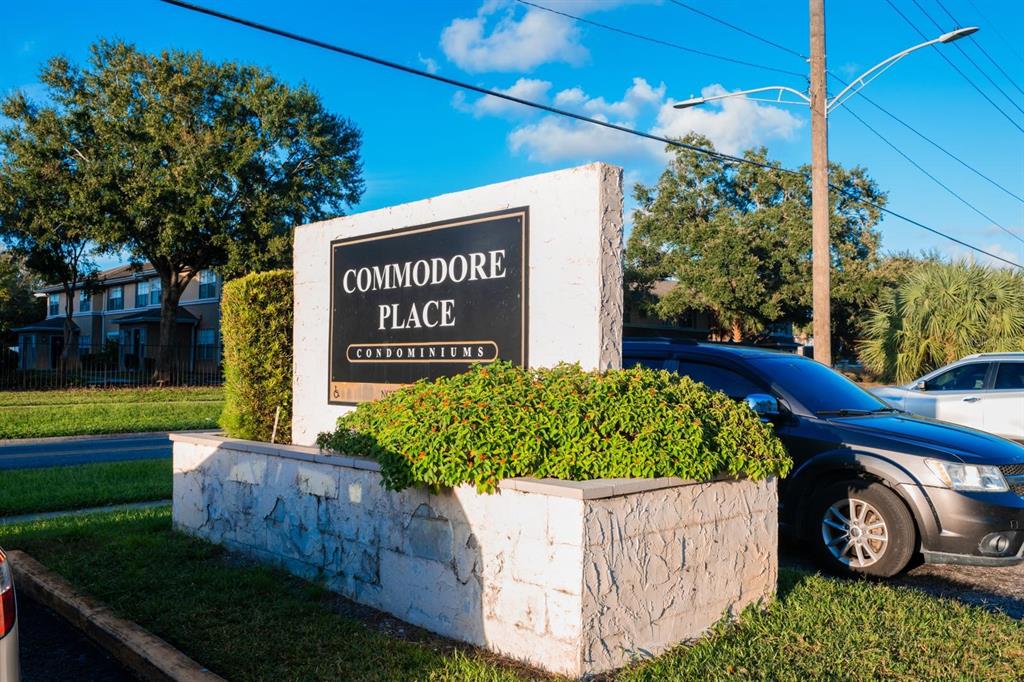 Orlando Condo: 1902 Honour Road