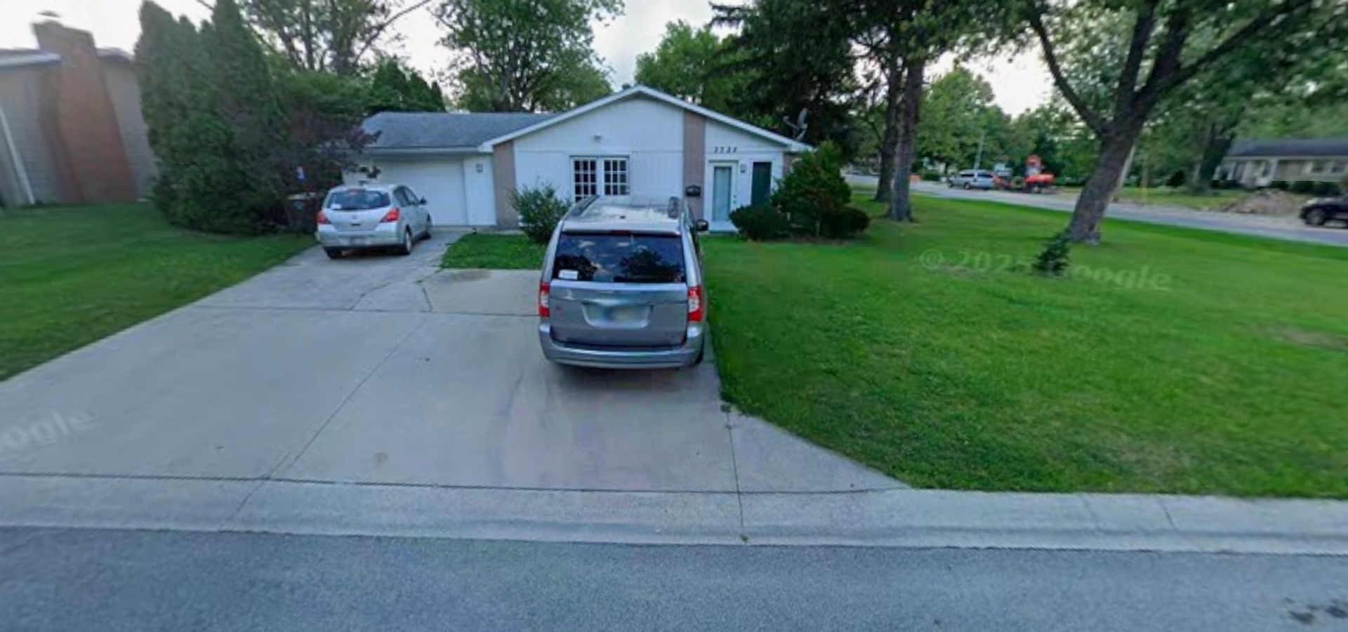 Fort Wayne House: 3725 CHANCELLOR DR