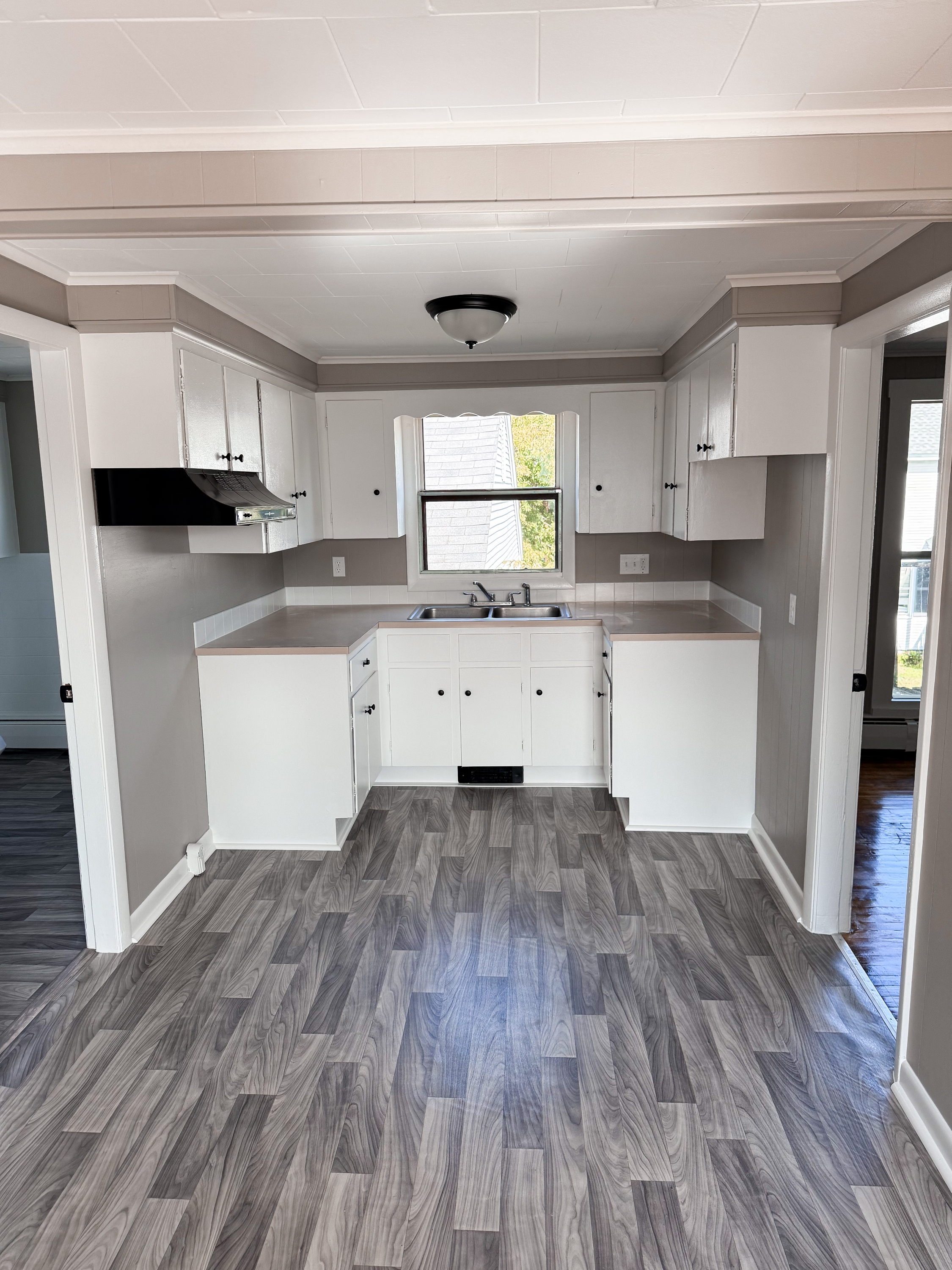 Waterville Apartment: 88 Elm St