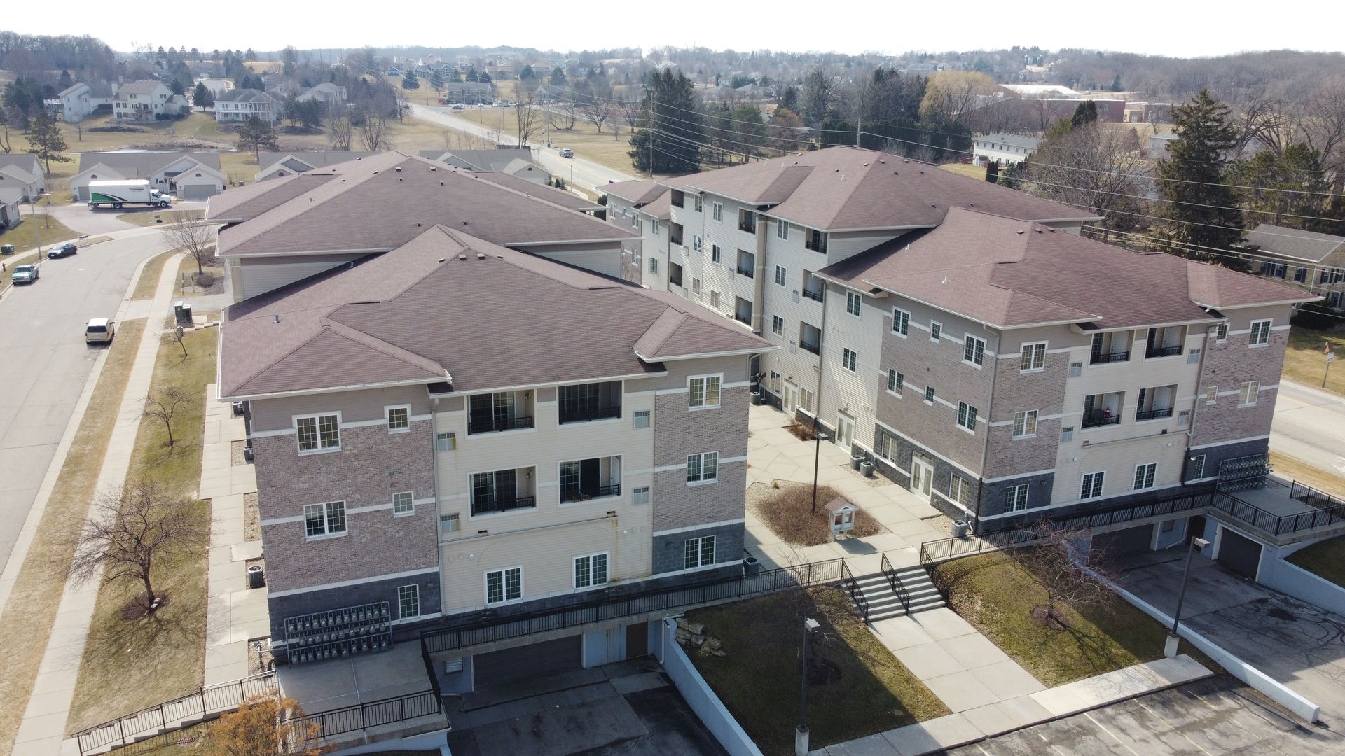 OREGON Apartment: 218 WOLFE St