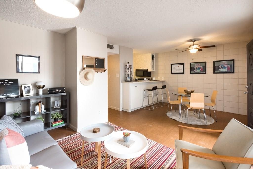 Austin Condo: 3212 Red River Street