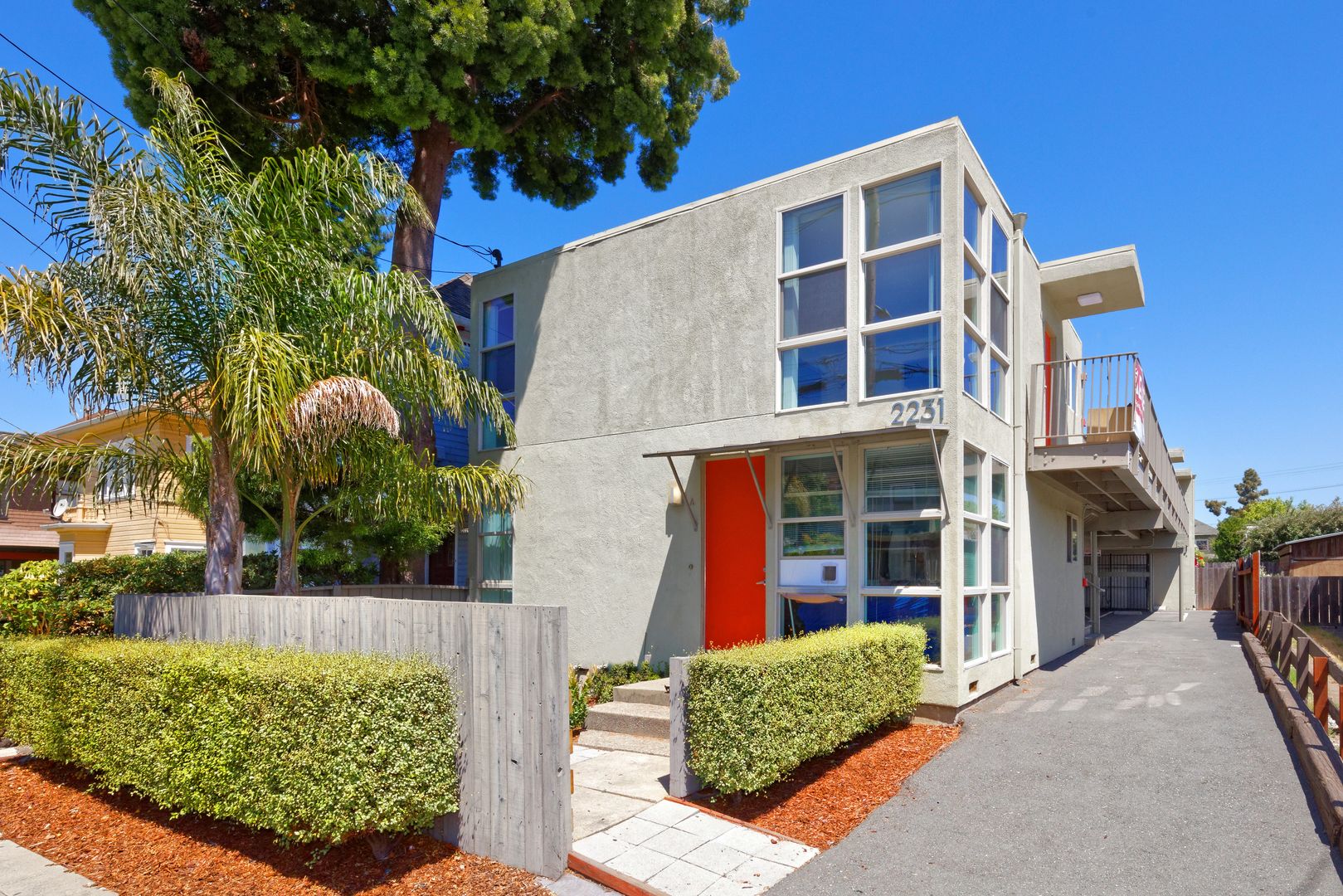 Berkeley Condo: 2231 Ward St