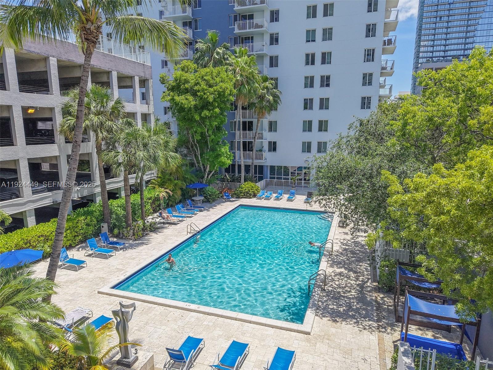 Miami Condo: 850 North Miami Avenue