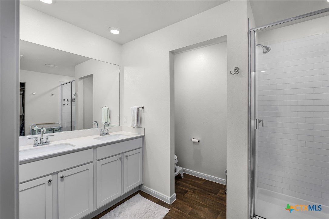 Kyle Condo: 155 Globe Mallow Circle