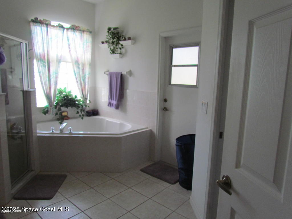 Melbourne Condo: 1885 Ficus Point Drive