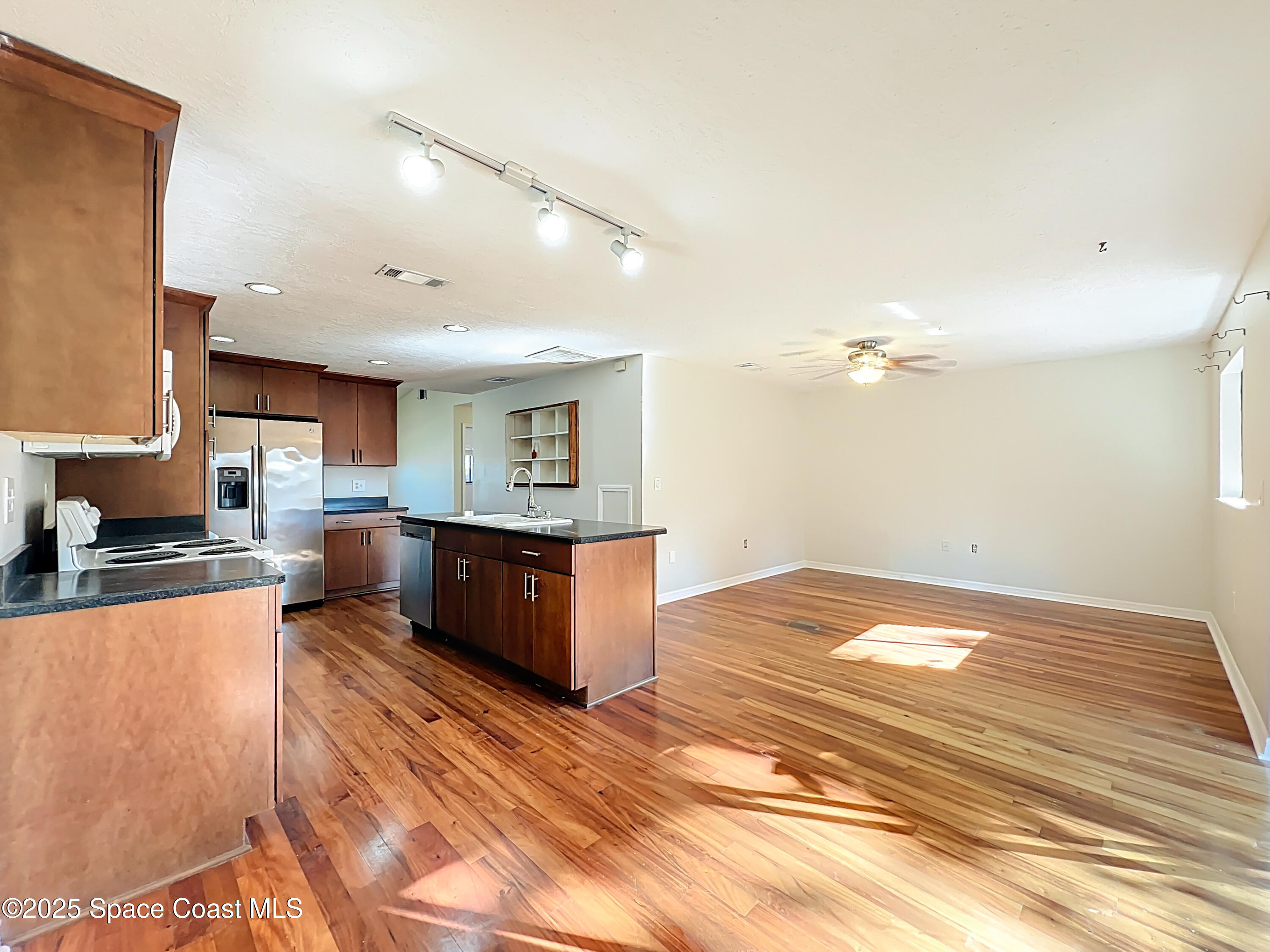 Melbourne Condo: 640 Casa Grande Drive