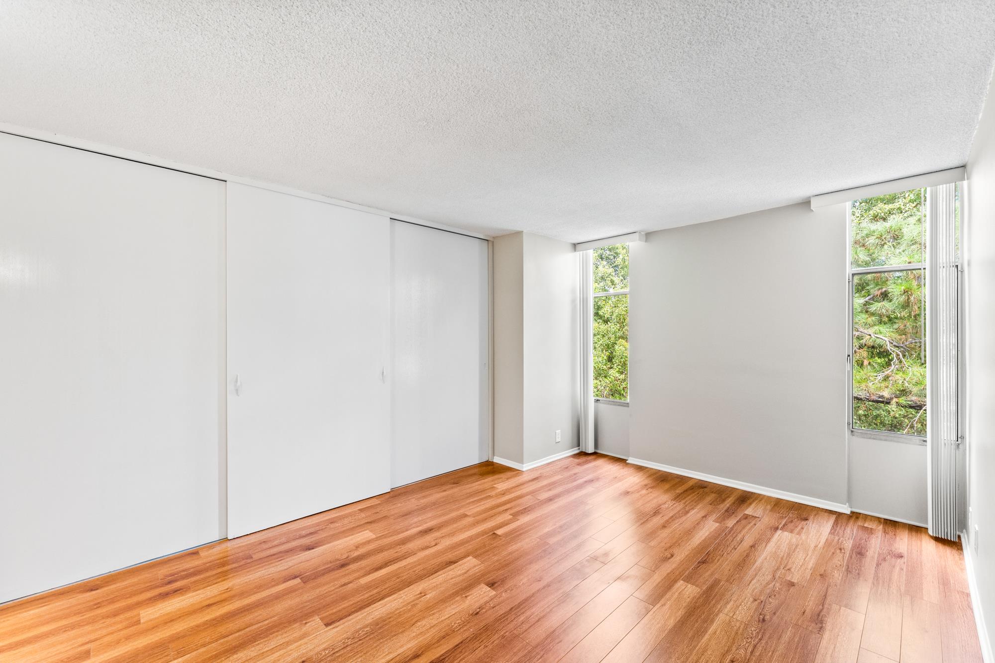 Pasadena Apartment: 1155 E. Del Mar Blvd.