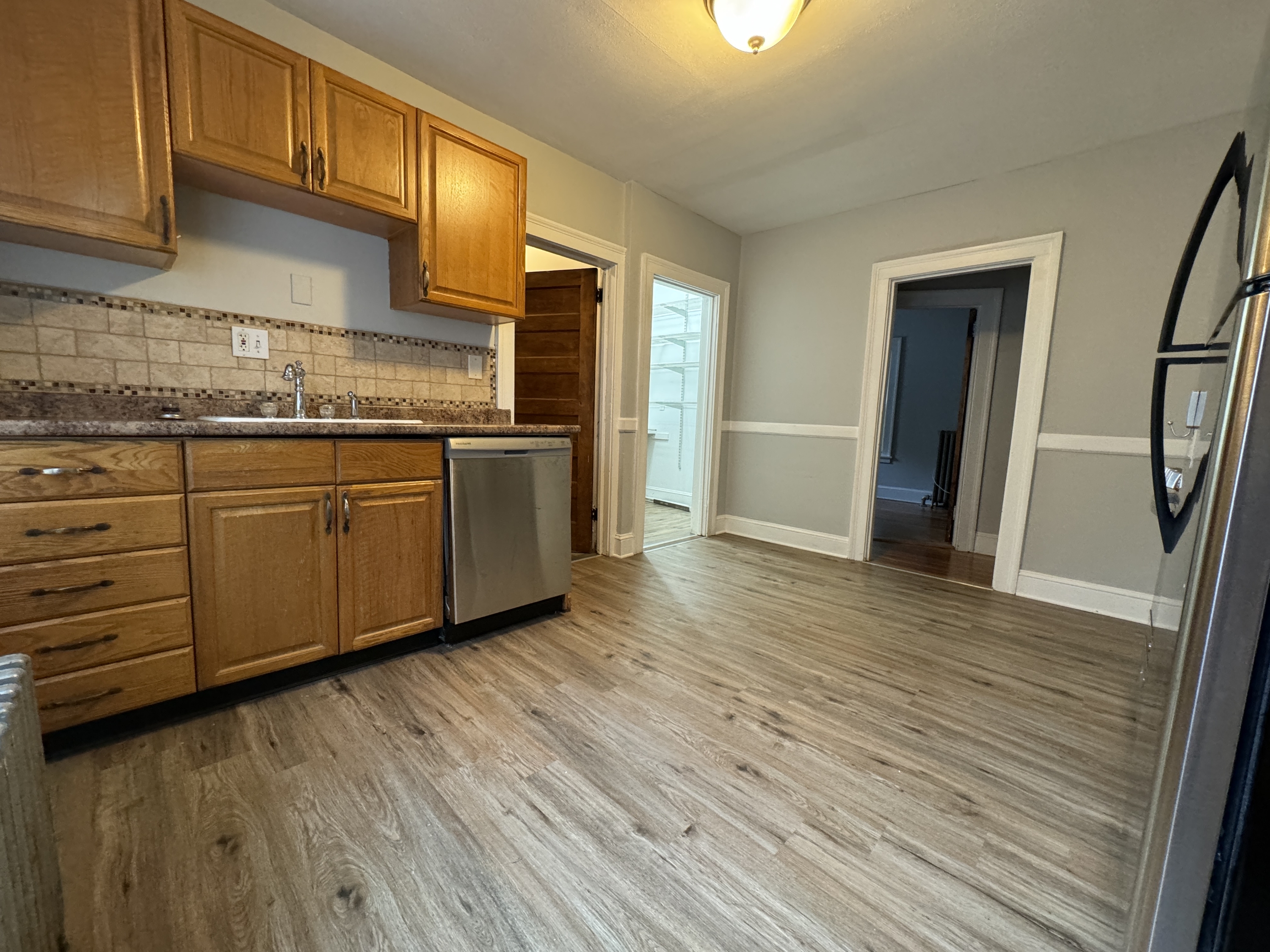 West Hartford Condo: 18 Burgoyne St