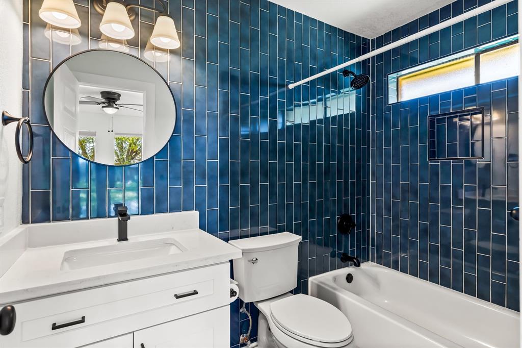 Carrollton Condo: 2205 Timberwood