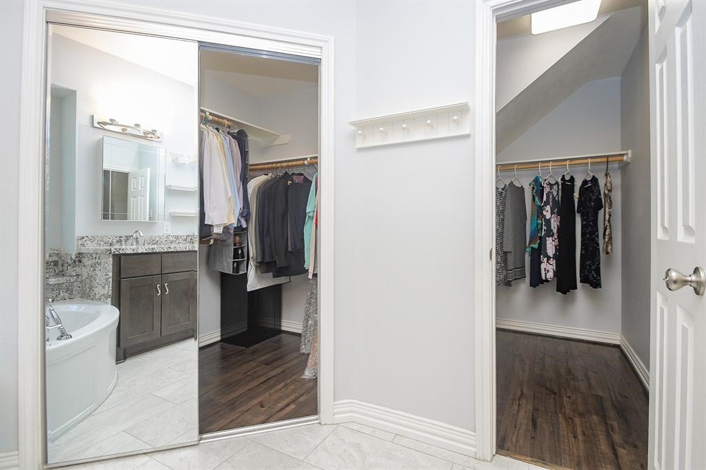 Katy Condo: 21519 Ivy Blossom Lane