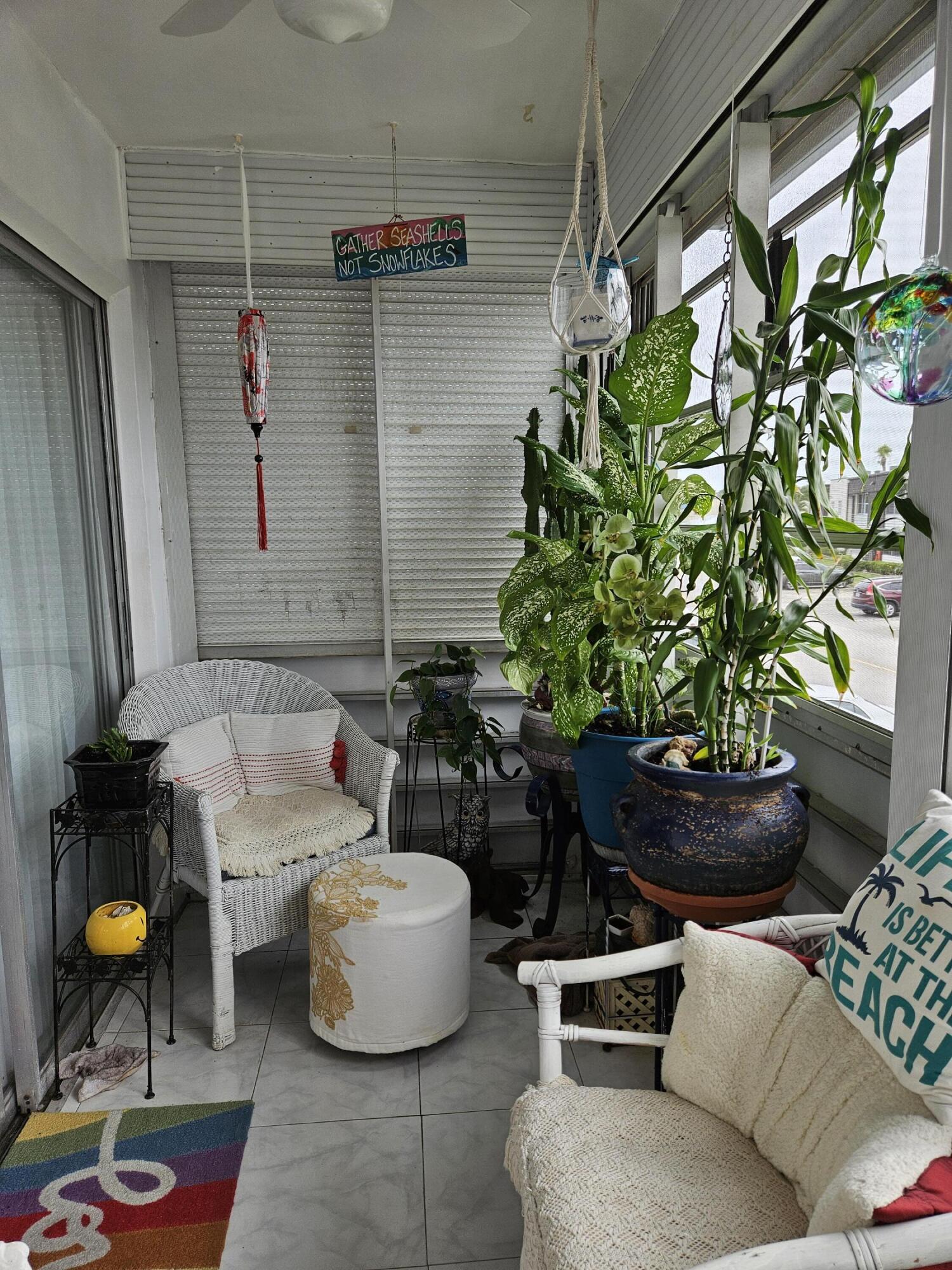 Delray Beach Condo: 224 Burgundy Avenue