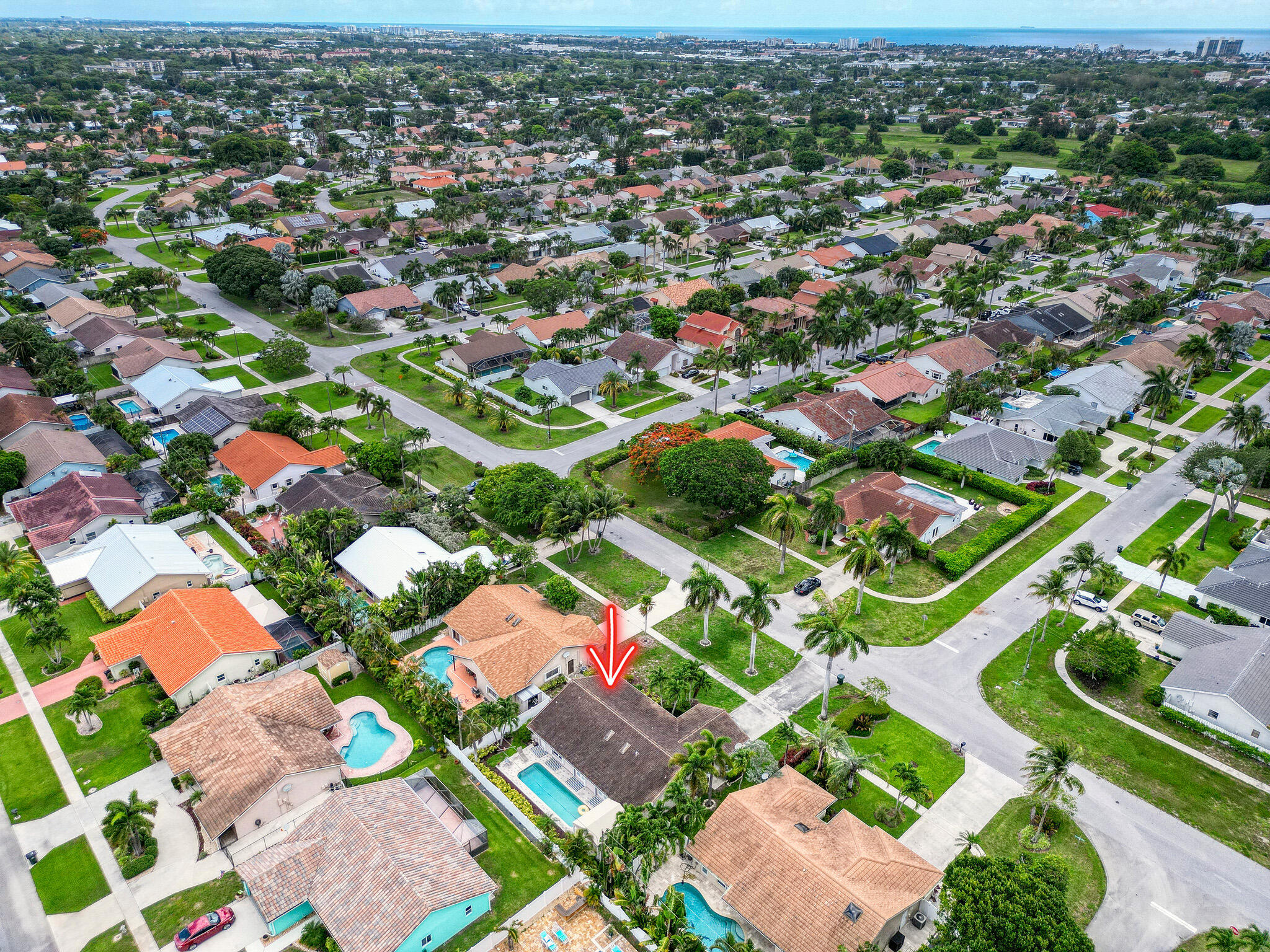 Boca Raton Condo: 7661 West Country Club Boulevard