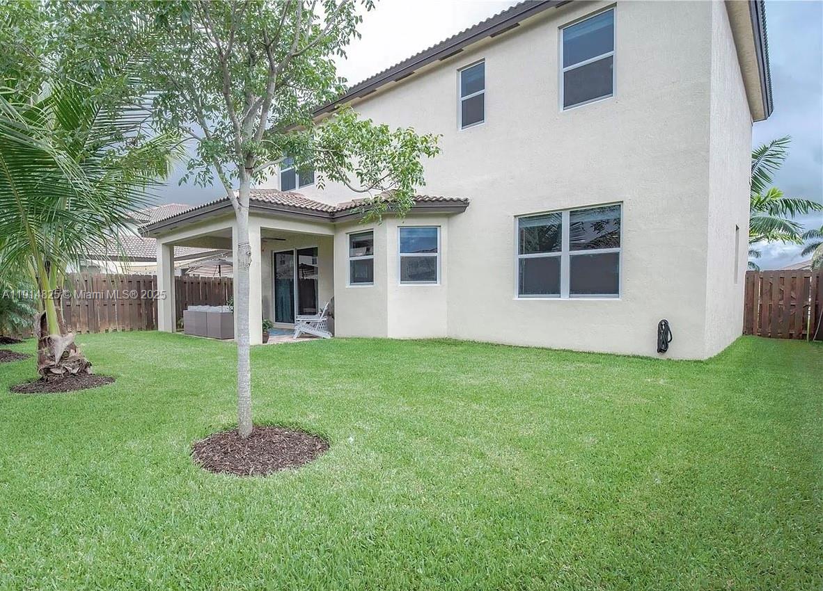 Homestead Condo: 11876 Southwest 253rd Street