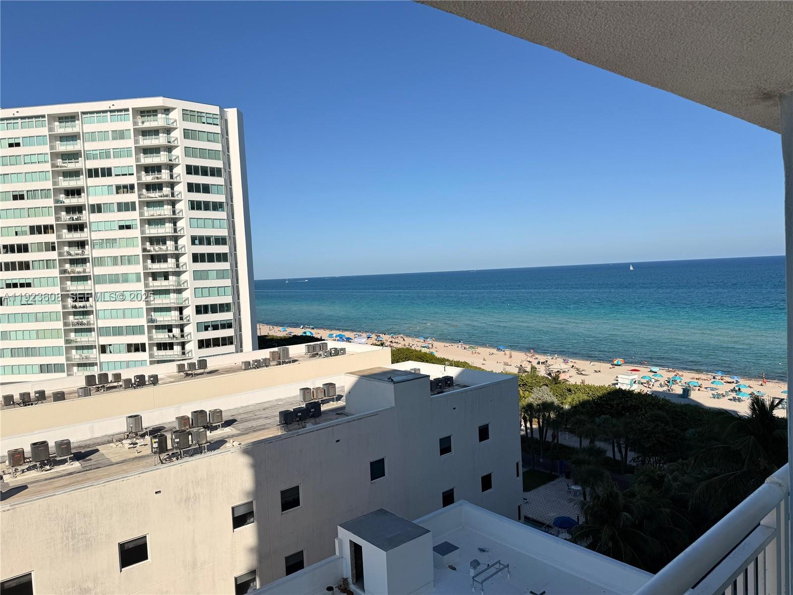 Miami Beach Condo: 6969 Collins Avenue