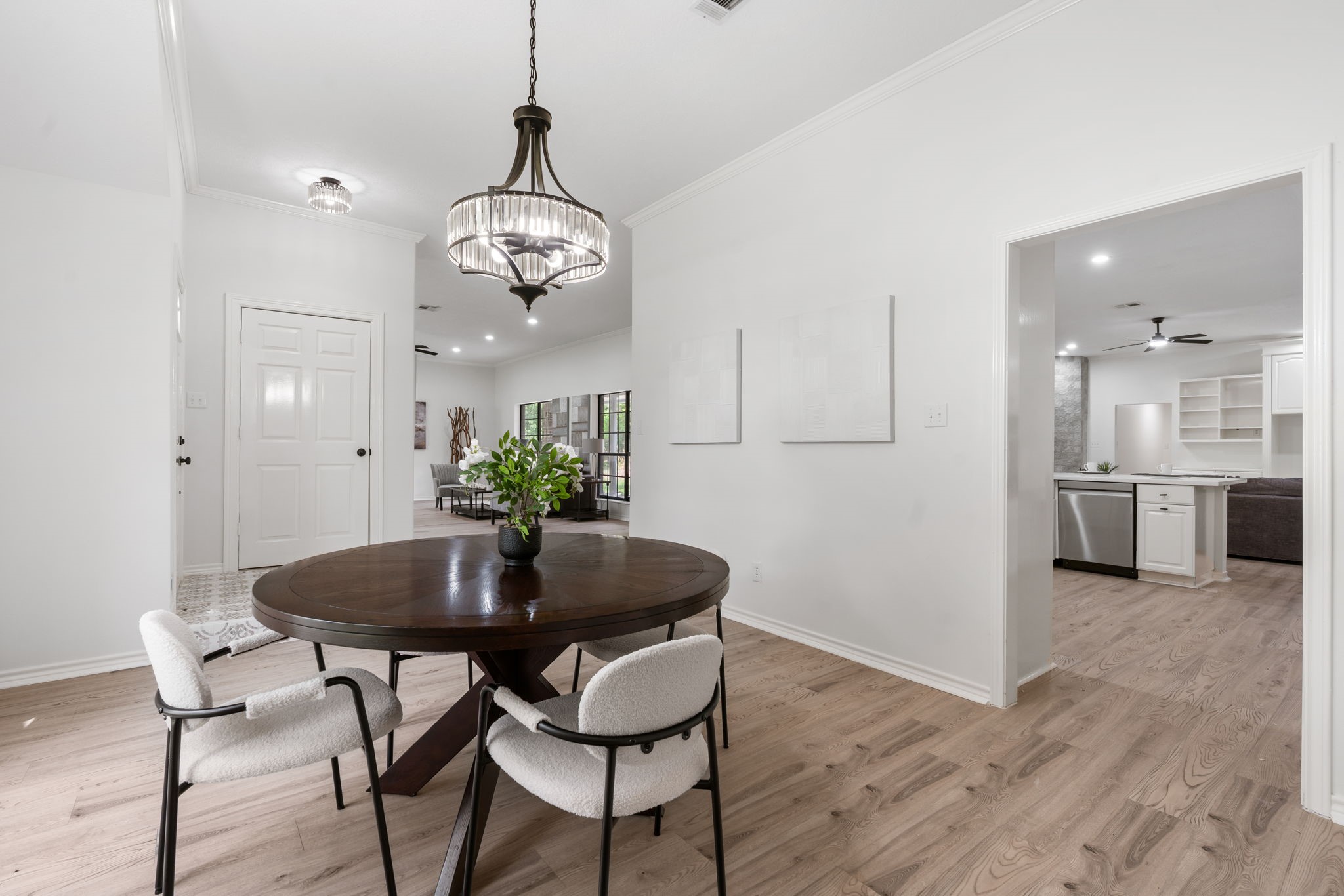 Baytown Condo: 10 Autumn Oaks Drive