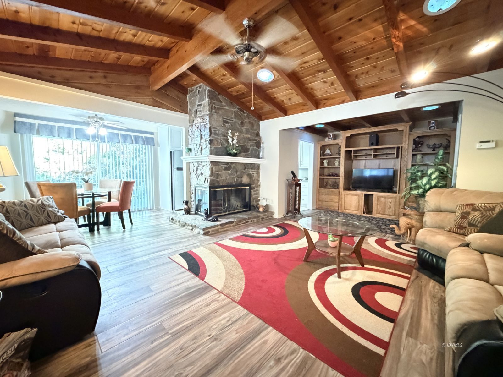 Idyllwild Condo: 54159 South Circle Drive