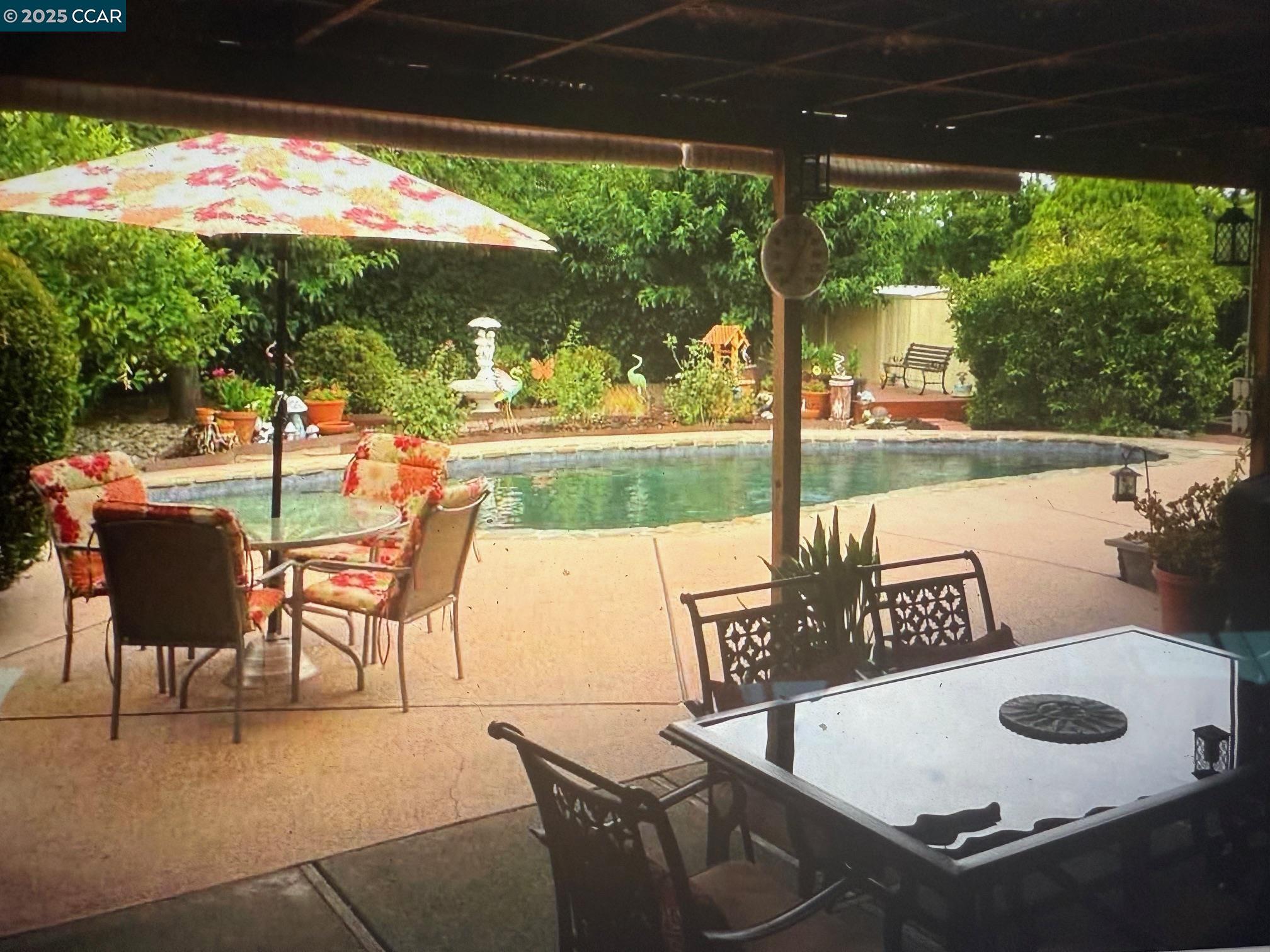 Concord Condo: 1241 Brookview Drive